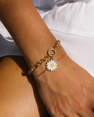 Daisy Charm