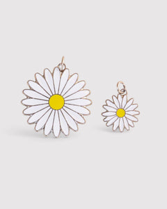 Daisy Charm